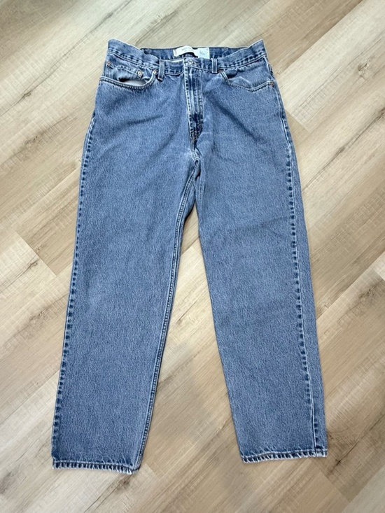 Levi's Other - Levi’s Men's 550 Relaxed Fit Jeans in Medium Stonewash Size W38 L34